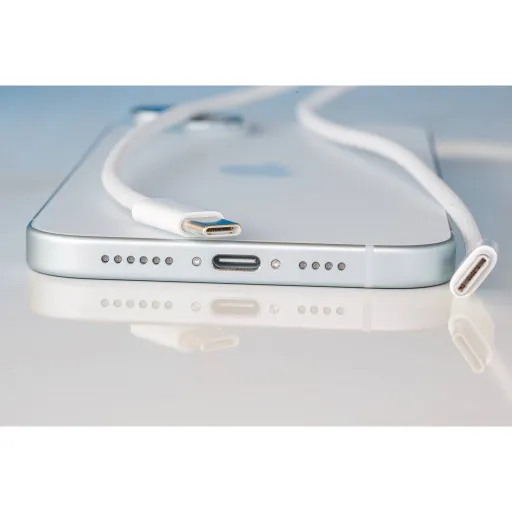 کابل شارژ آیفون 15 و 16 type-c to type-c و گوشی ایفن 